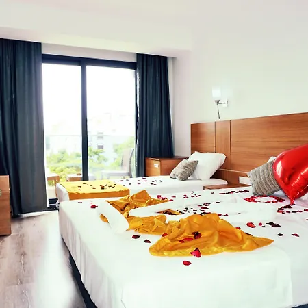 Ramona Antalya