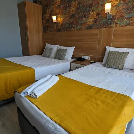 Hotel Ramona