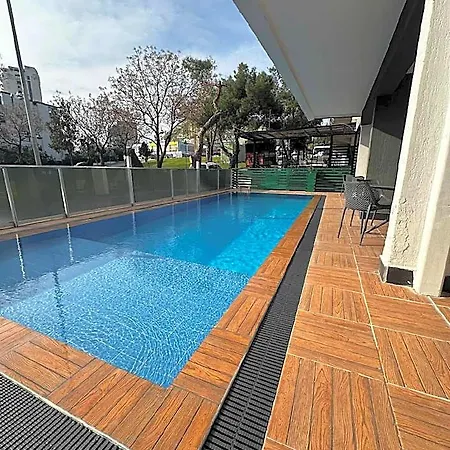 Ramona Lara Hotel