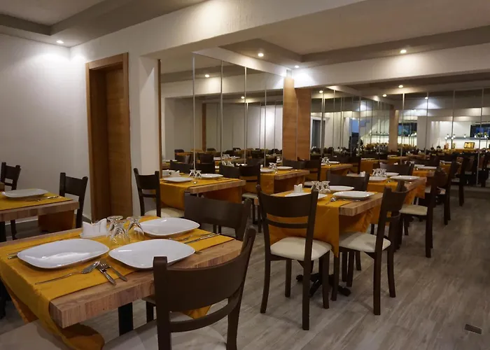 Hotel Ramona Lara