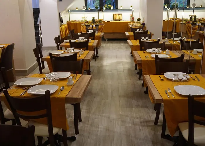 Hotel Ramona Lara 3*