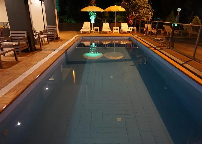 Ramona Lara Hotel