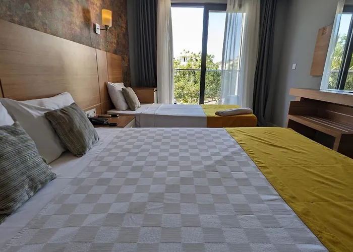 Hotel Ramona Lara 3*