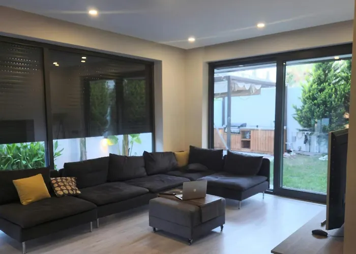 Ramona Lara Hotel 3*