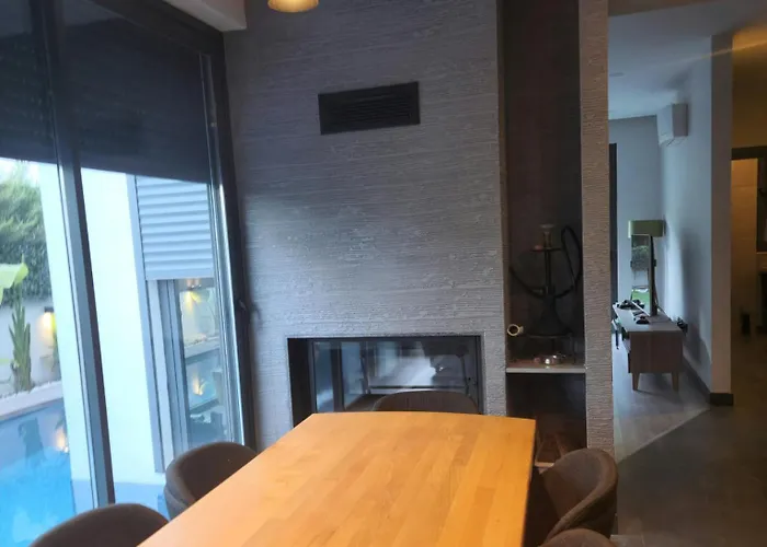 Ξενοδοχείο Ramona Lara